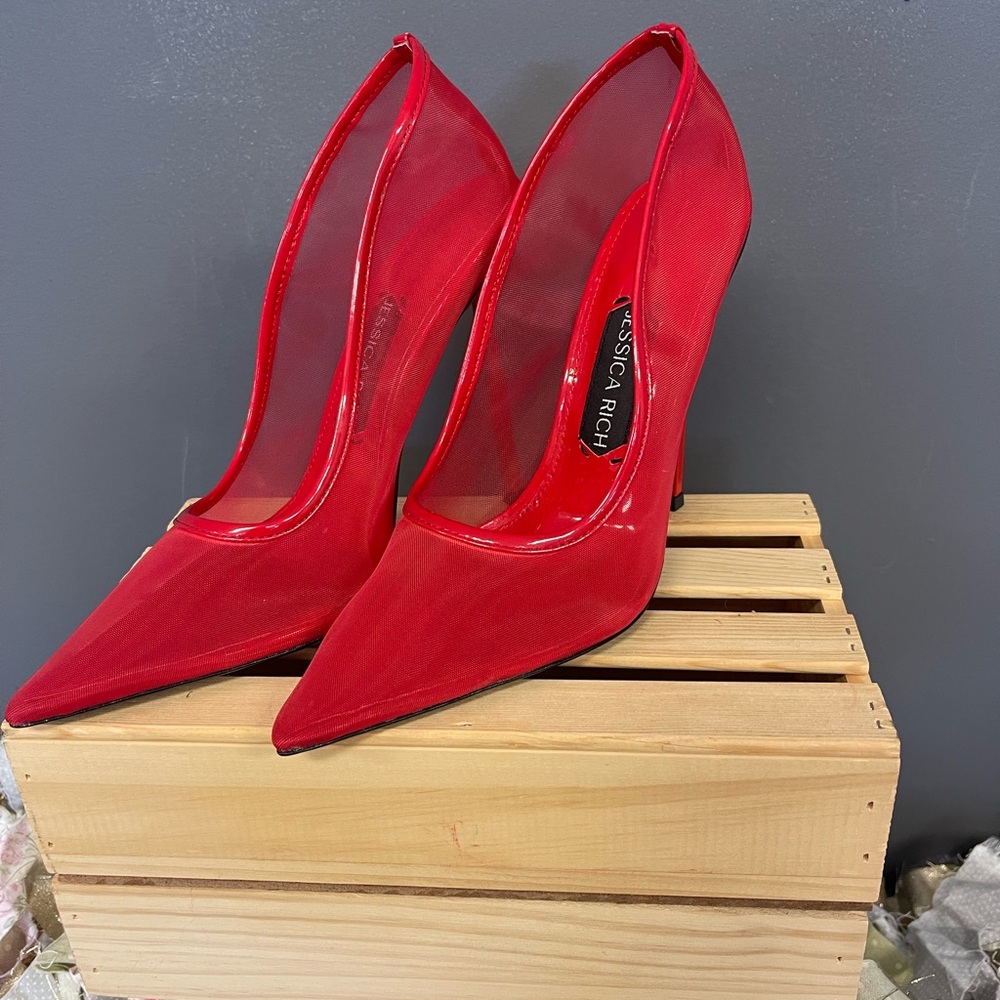 Jessica Rich red stiletto Pumps size 8.5. NWOT